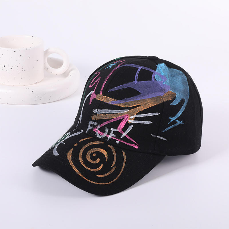 Black graffiti hats men and women couples Korean style peaked caps trend new fashion Japanese casual spring and summer baseball caps