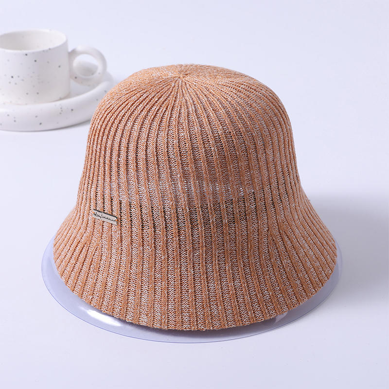 Striped knitted hat spring and summer new leisure play knitted female Korean version of the fisherman hat outdoor sunshade sunscreen hat