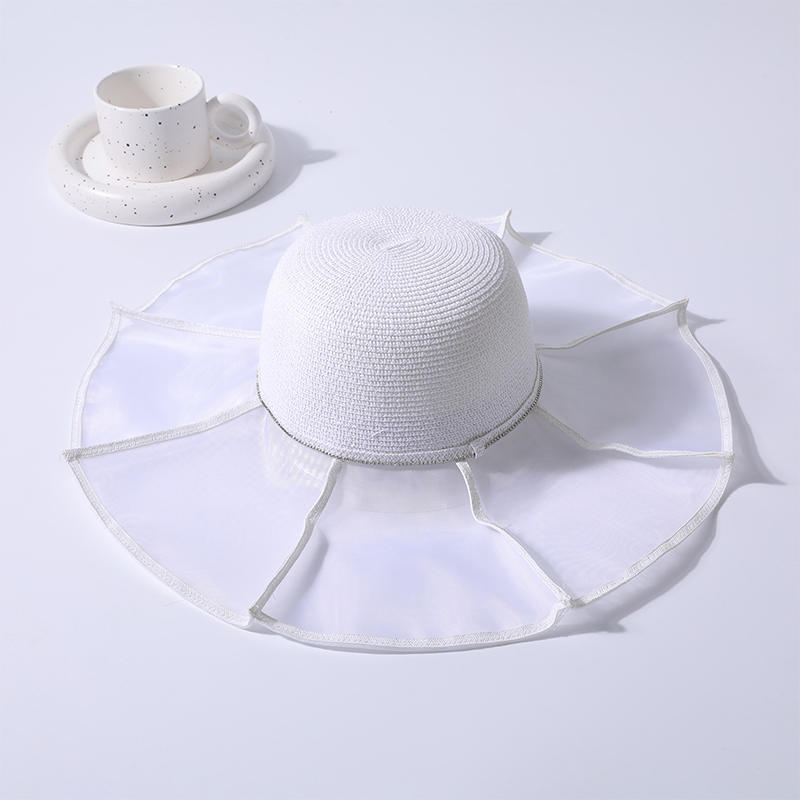 The brim of the hat is made of folded mesh cloth and paper, and the big brim hat of Xiaoxiangfeng