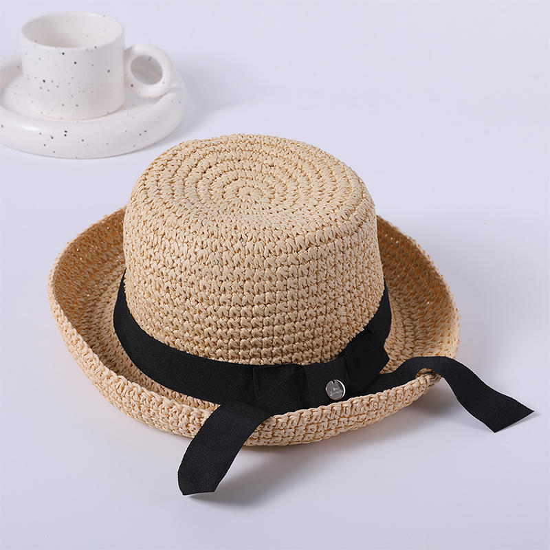 Small warped straw hat black ribbon bow cute cute flanging straw hat