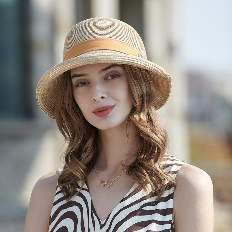Orange ribbon decorative straw hat spring and summer new leisure play beach hat woven female Korean version of the sun hat outdoor sun protection hat
