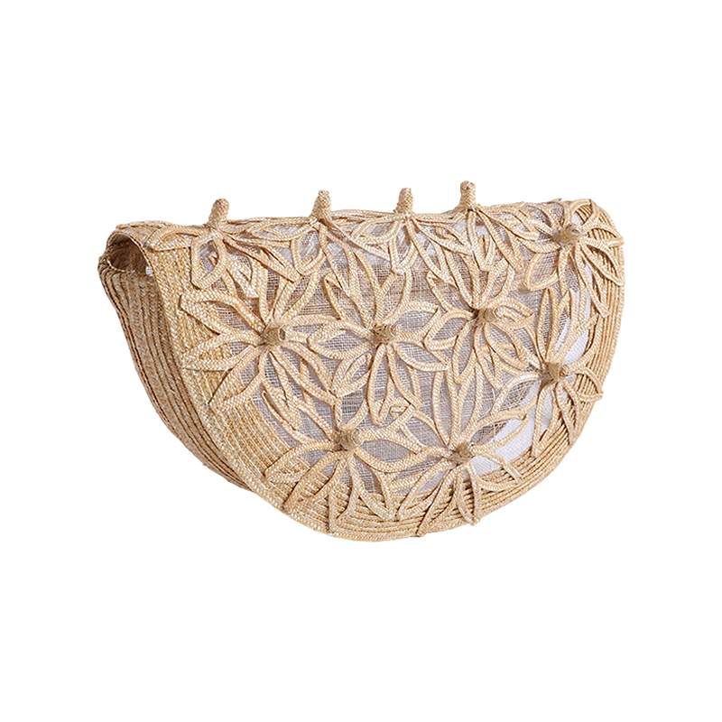 Natural fine wheat straw woven imported linen woven into a clutch bag